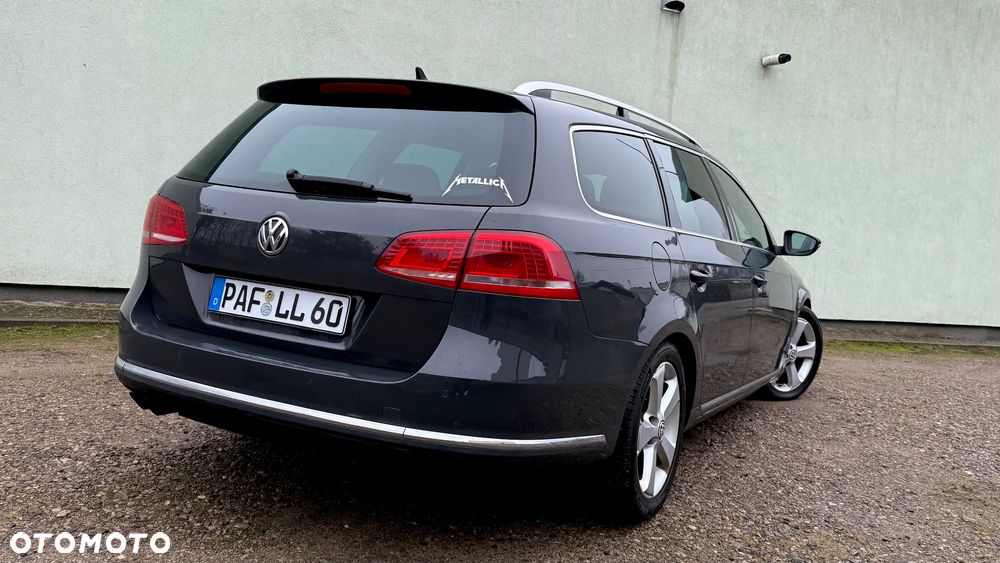 Volkswagen Passat 2.0 TDI BlueMotion Technology Exclusive - 17