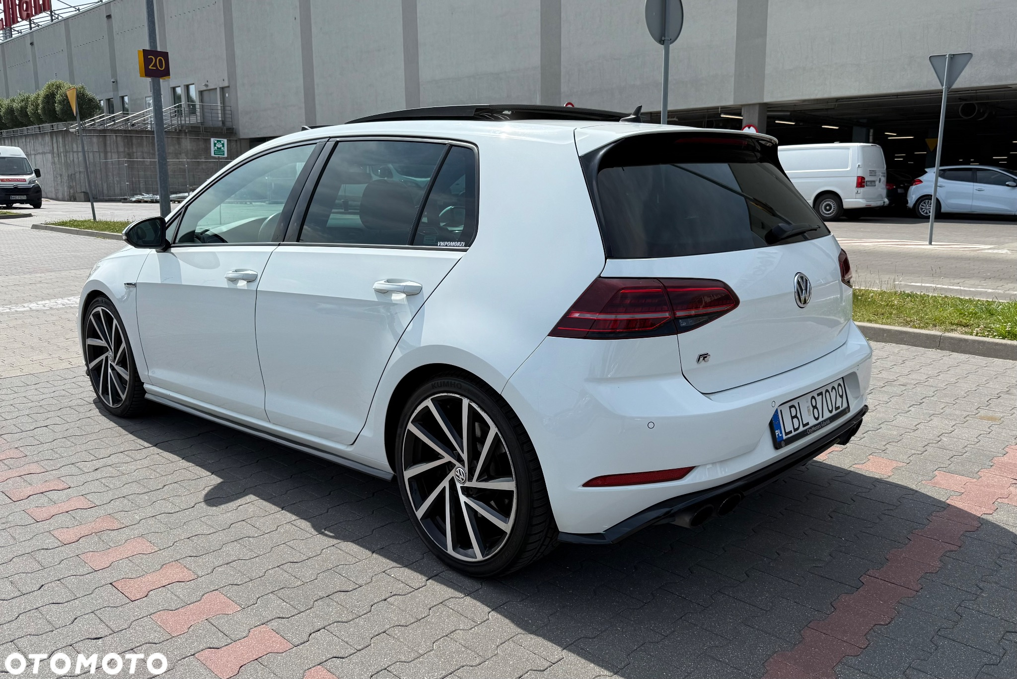 Volkswagen Golf VII 2.0 TSI BMT 4Mot R DSG - 4