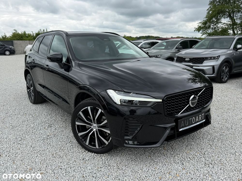 Volvo XC 60 B4 D AWD Ultimate Dark - 20