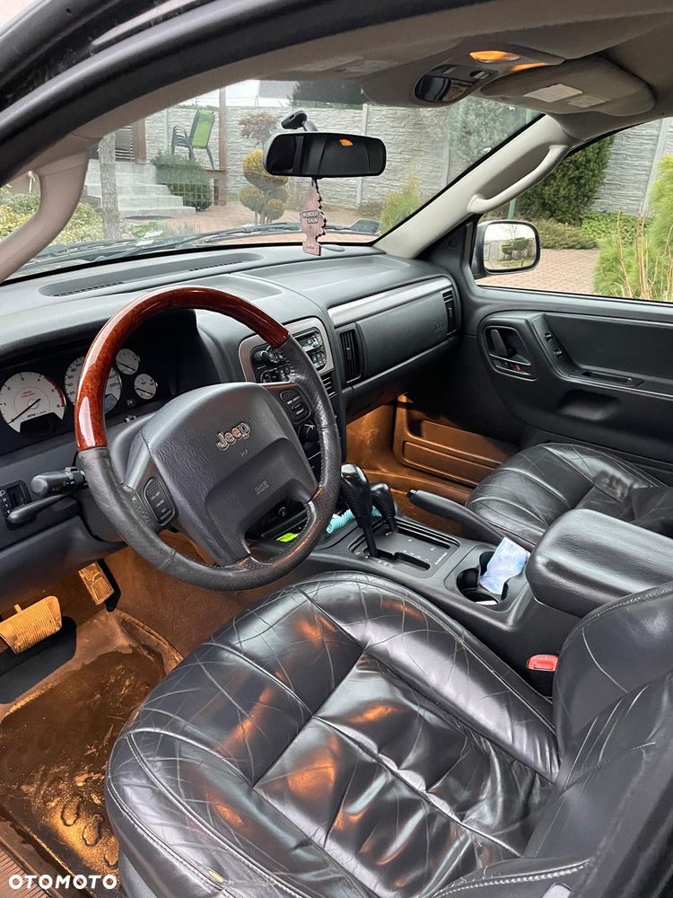 Jeep Grand Cherokee - 6