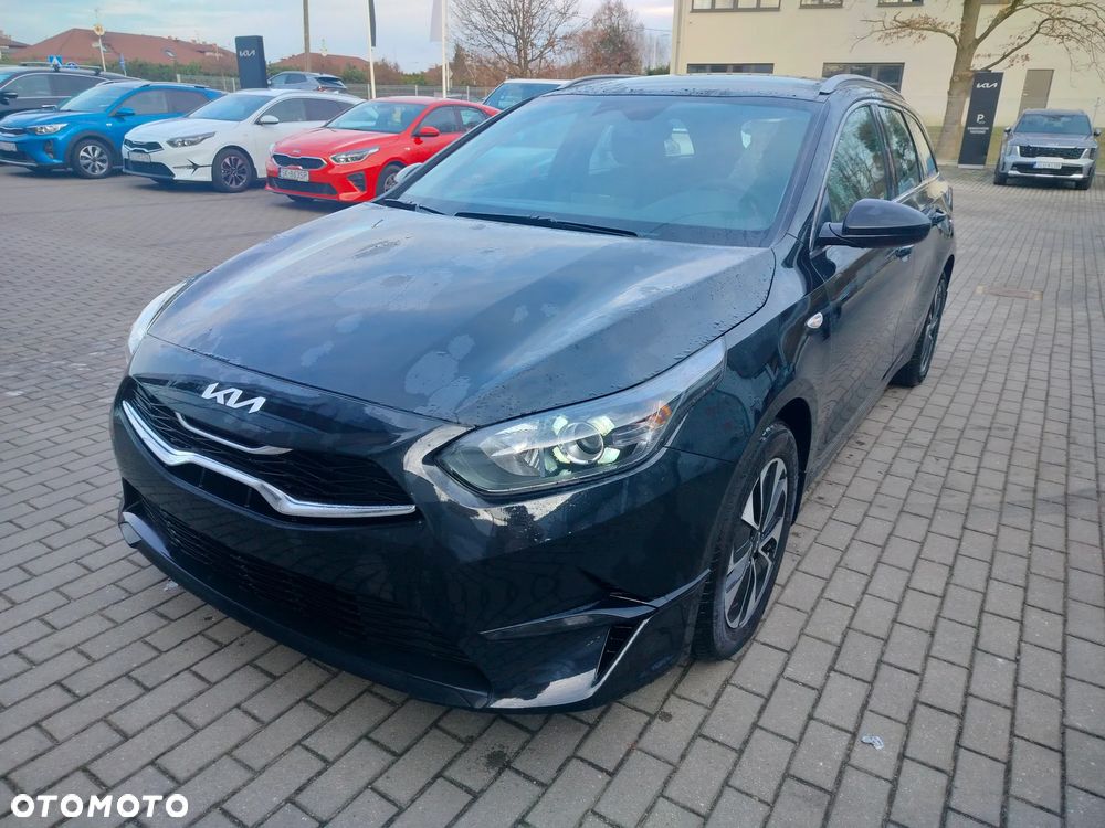 Kia Ceed 1.5 T-GDI M - 4