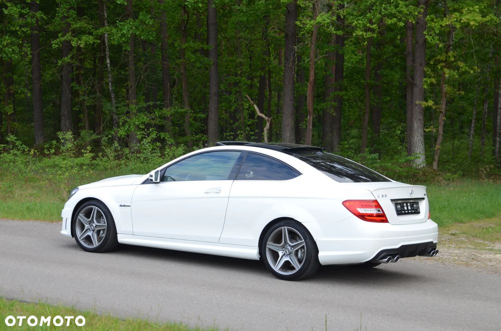 Mercedes-Benz Klasa C AMG 63 S AMG Speedshift MCT 9G - 4