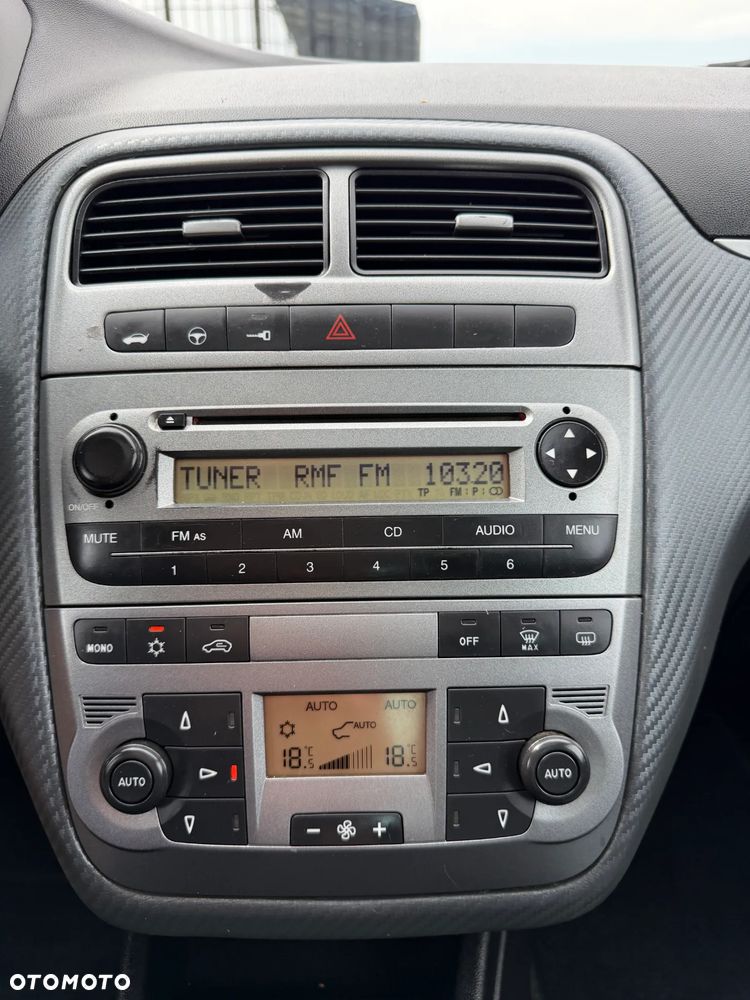 Fiat Grande Punto - 14