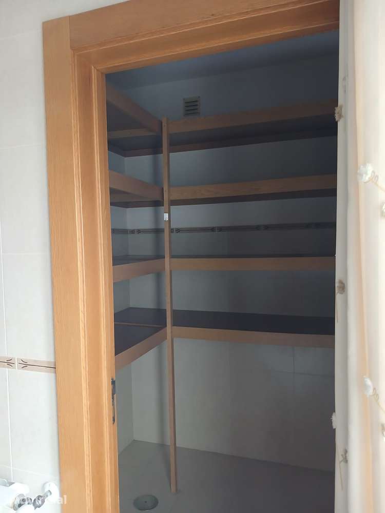 Apartamento T3 - centro de Fátima - Grande imagem: 4/27