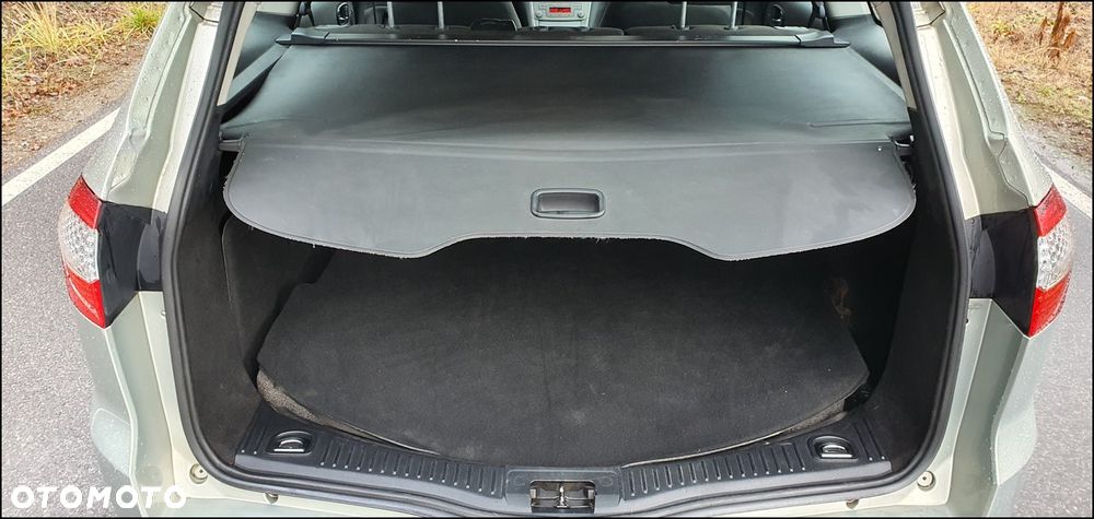 Ford Mondeo 2.0 TDCi Silver X - 13