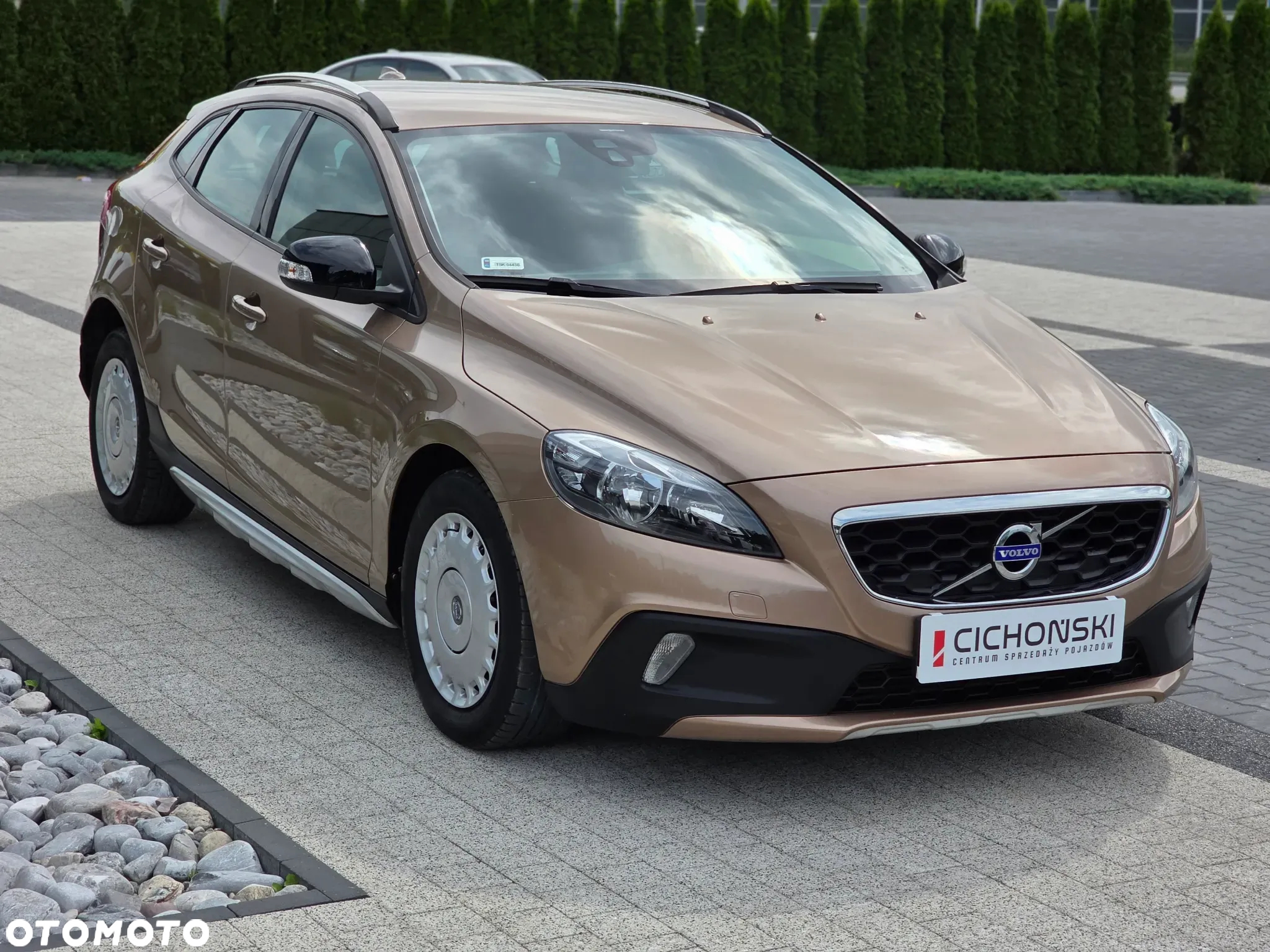 Volvo V40 D2 Momentum - 4