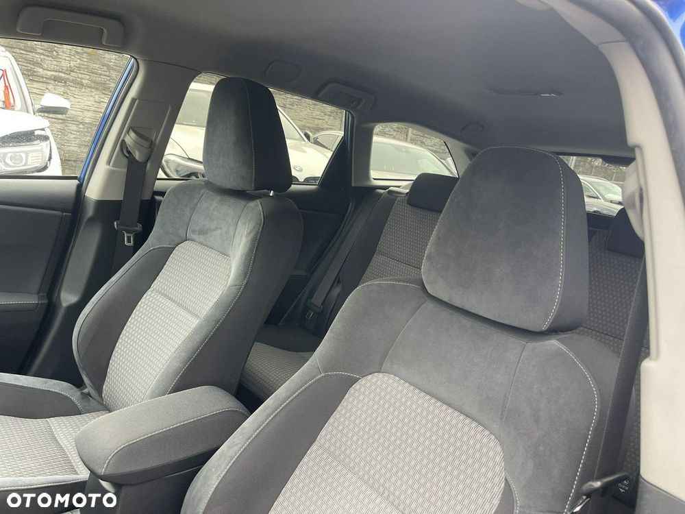 Toyota Auris Hybrid 135 Selection - 11