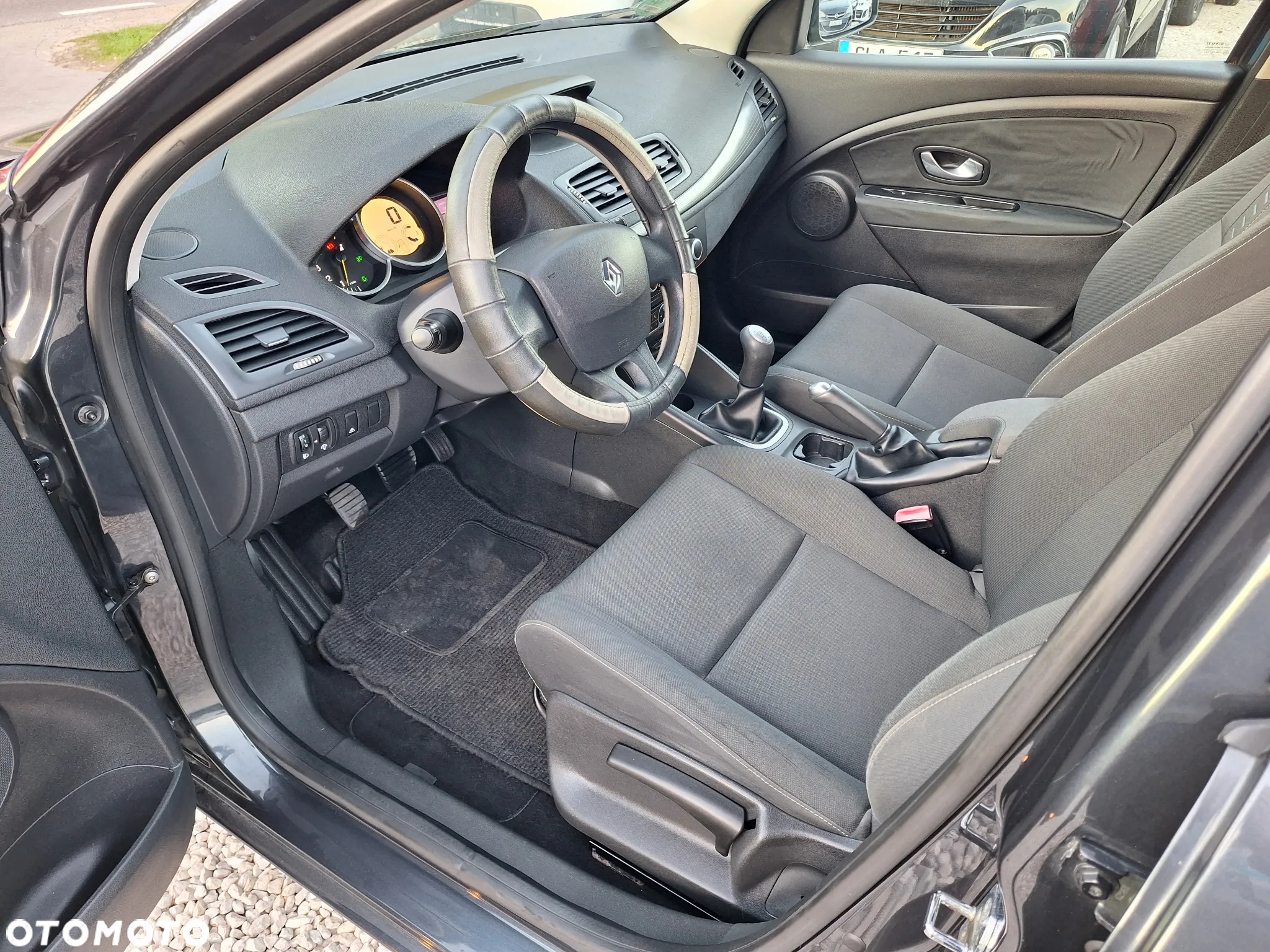 Renault Megane 1.6 16V 100 Paris - 15