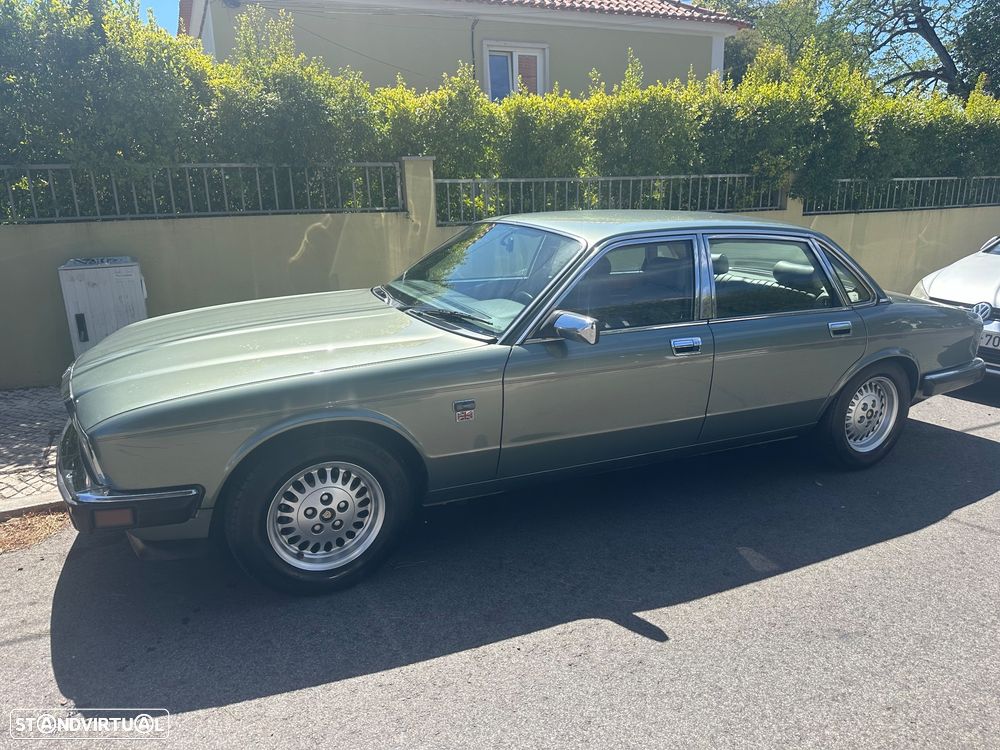 Jaguar Sovereign 4.0 - 25