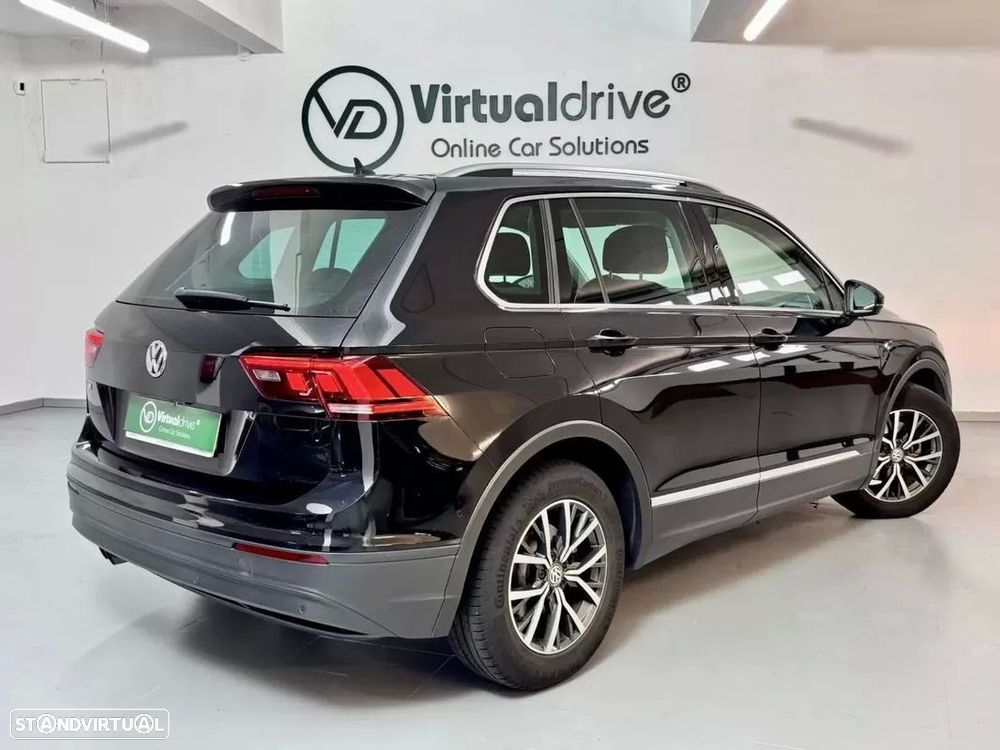 VW Tiguan 1.6 TDI Confortline - 6