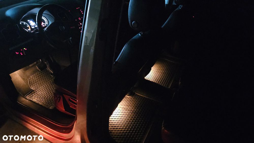 Volkswagen Sharan 2.0 TDI Highline DSG - 18