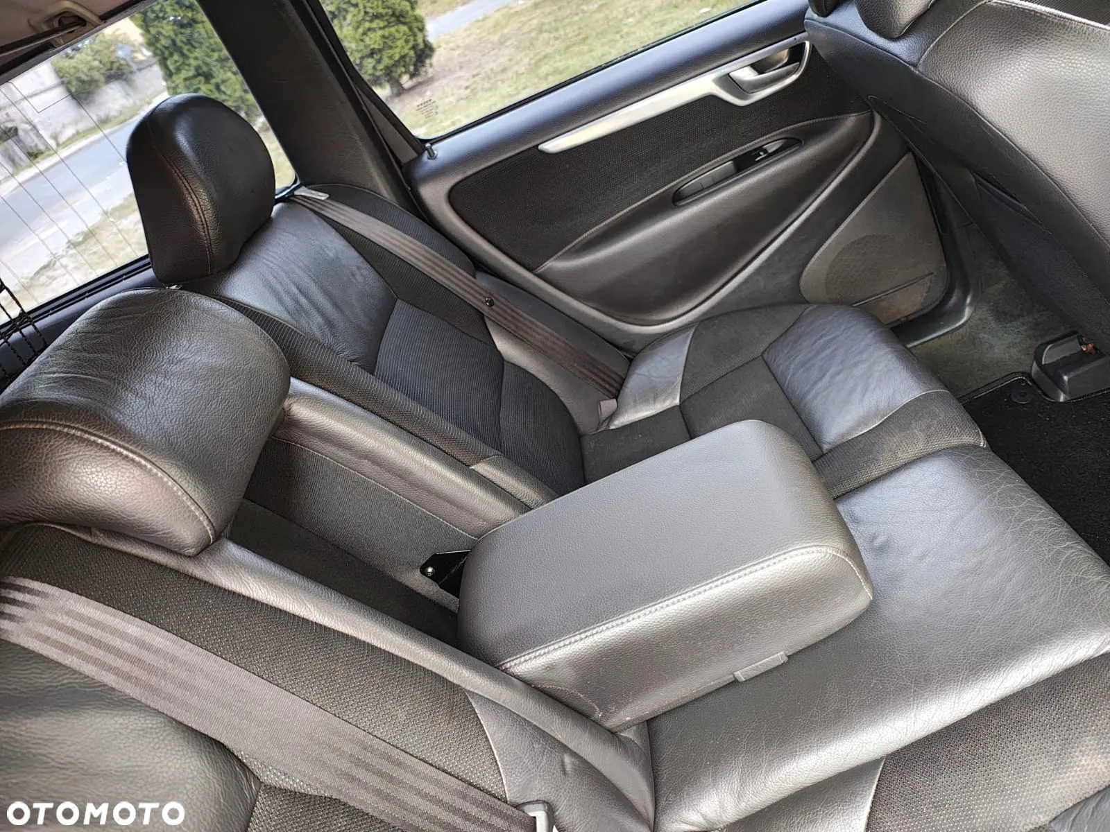 Volvo V70 - 10