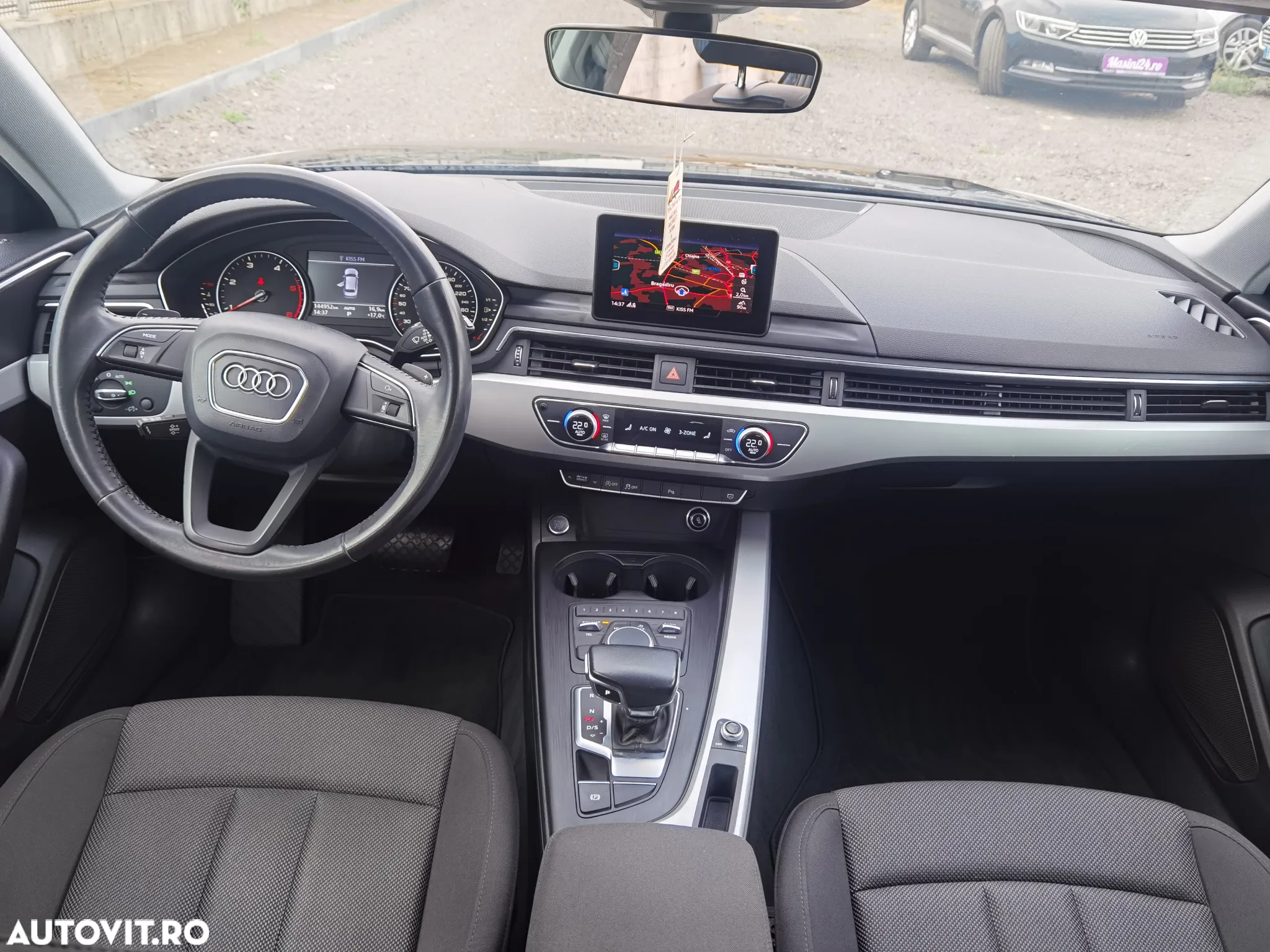 Audi A4 Avant 2.0 TDI ultra S tronic Sport - 6