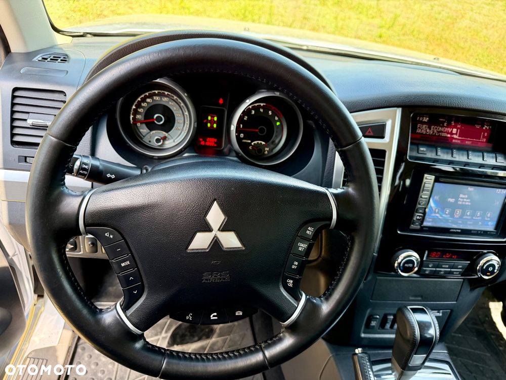 Mitsubishi Pajero 3.2 DID Instyle EU6 - 5