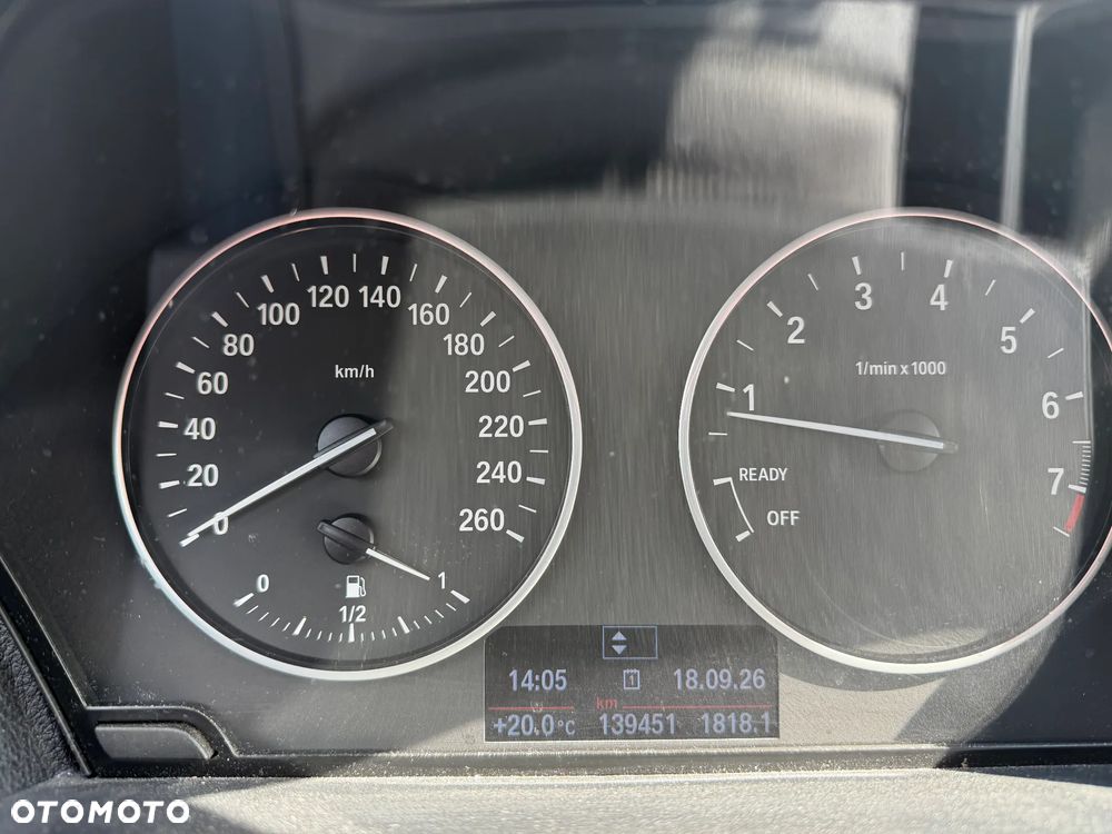 BMW Seria 1 116i - 12