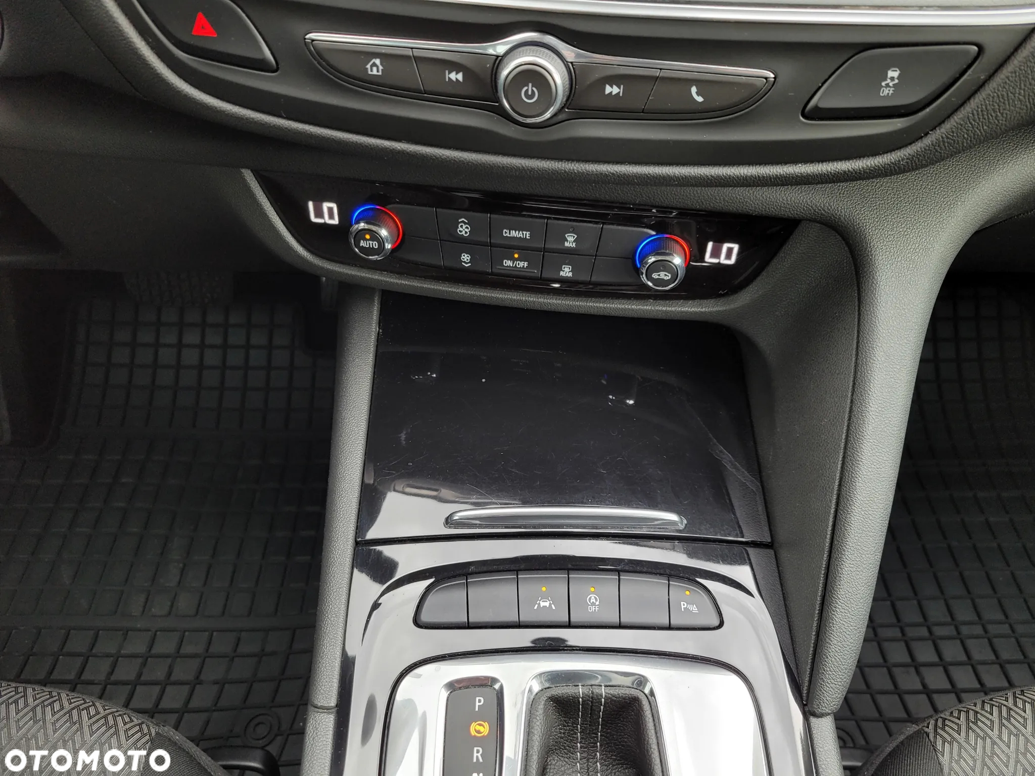 Opel Insignia 1.5 T Innovation S&S - 13
