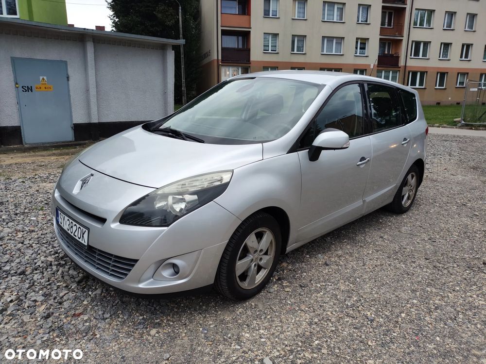 Renault Grand Scenic Gr 1.4 16V TCE Privilege - 1