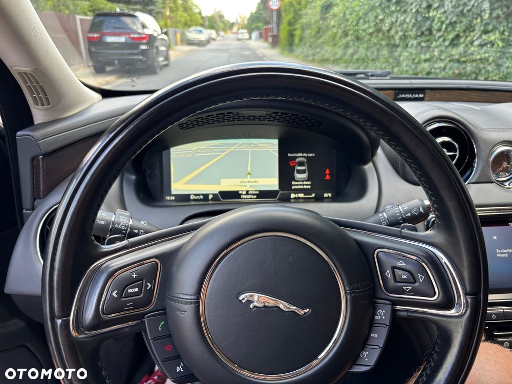 Jaguar XJ 3.0 V6 Langversion Portfolio - 26