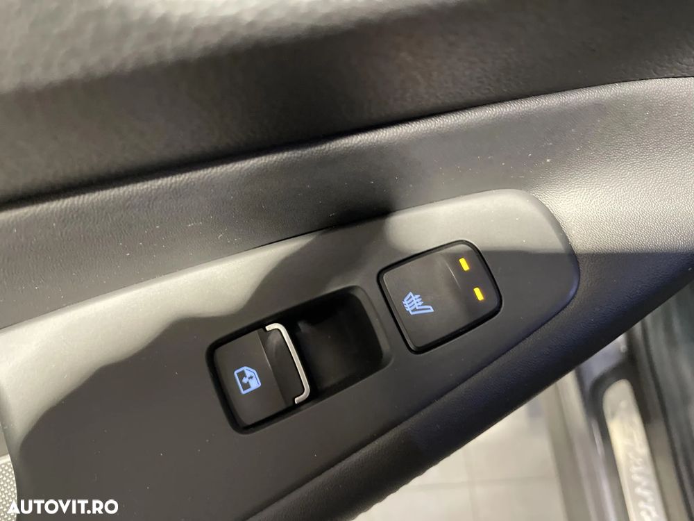 Hyundai Santa Fe - 23