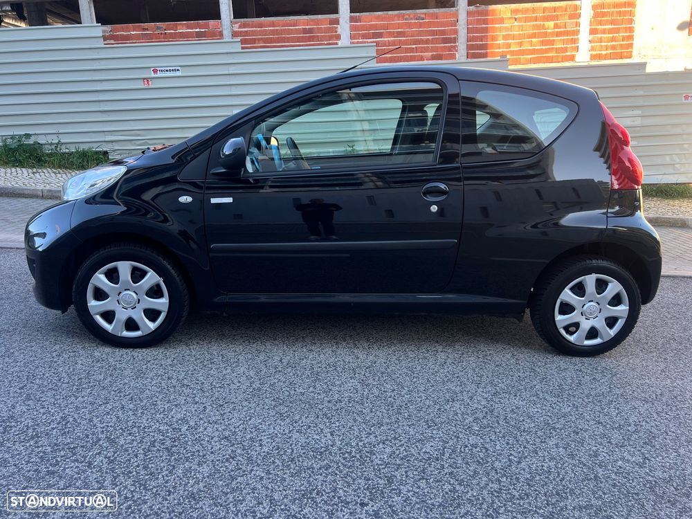 Peugeot 107 1.0 Millesim 200 - 8