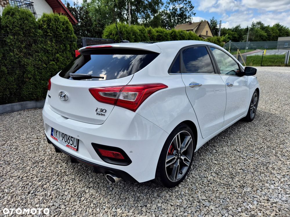 Hyundai i30 1.6 T GDI Turbo - 6