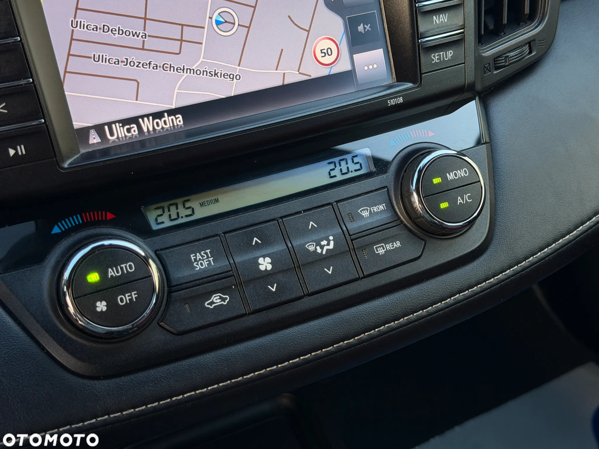 Toyota RAV4 Hybrid Selection 4x2 - 19