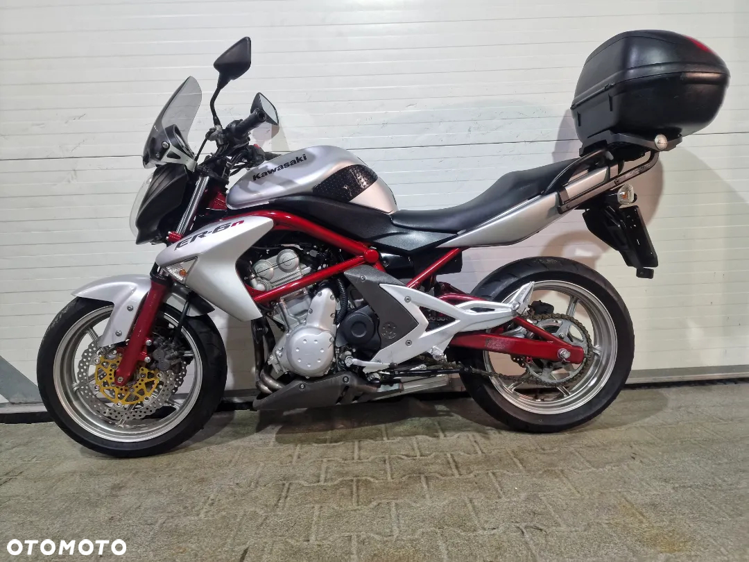 Kawasaki ER - 5