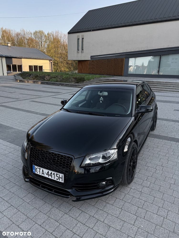 Audi A3 Sportback - 2