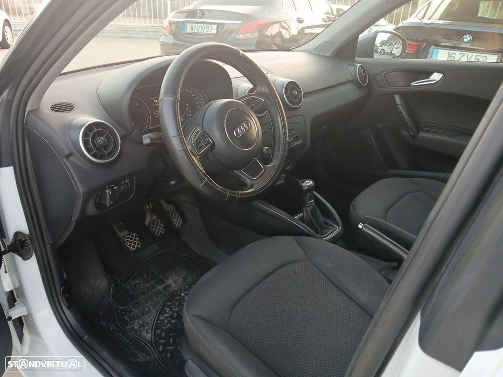 Audi A1 Sportback 1.6 TDI Advance - 16
