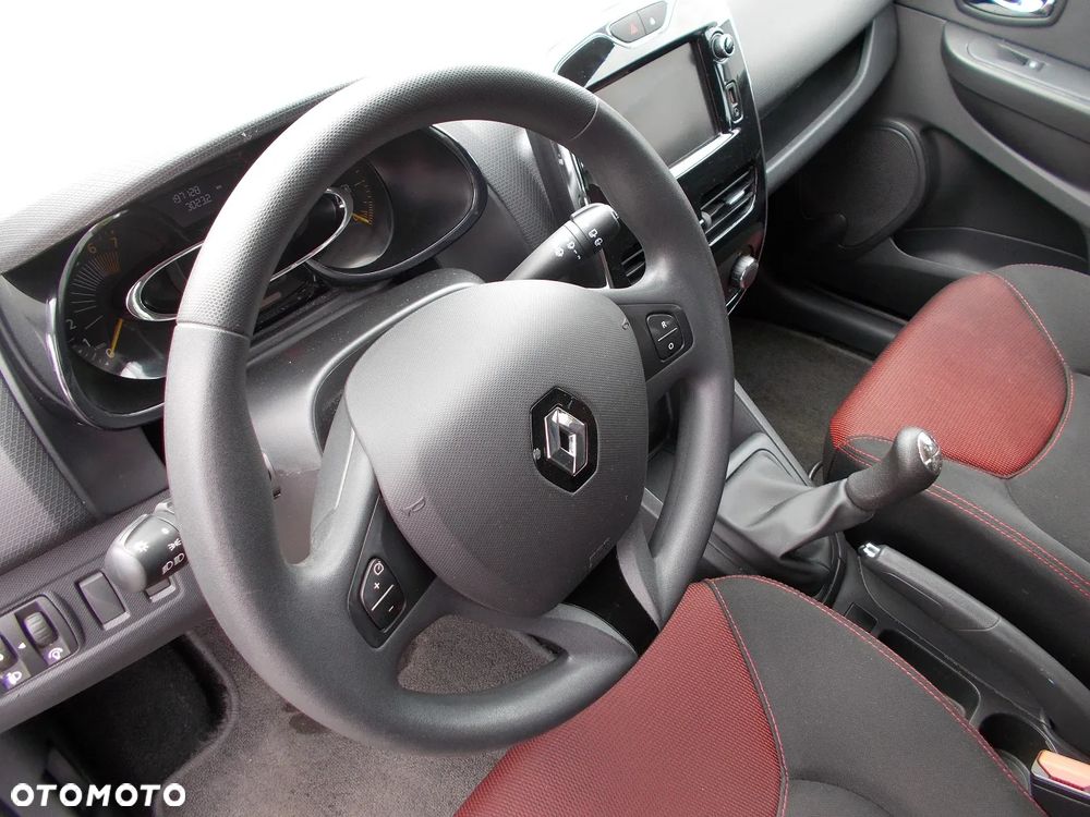 Renault Clio 1.2 16V 75 Dynamique - 20