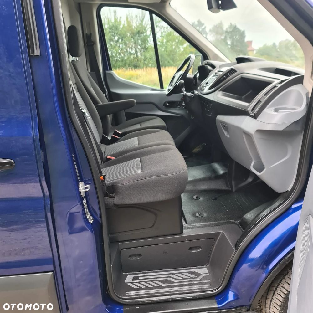 Ford TRANSIT - 12
