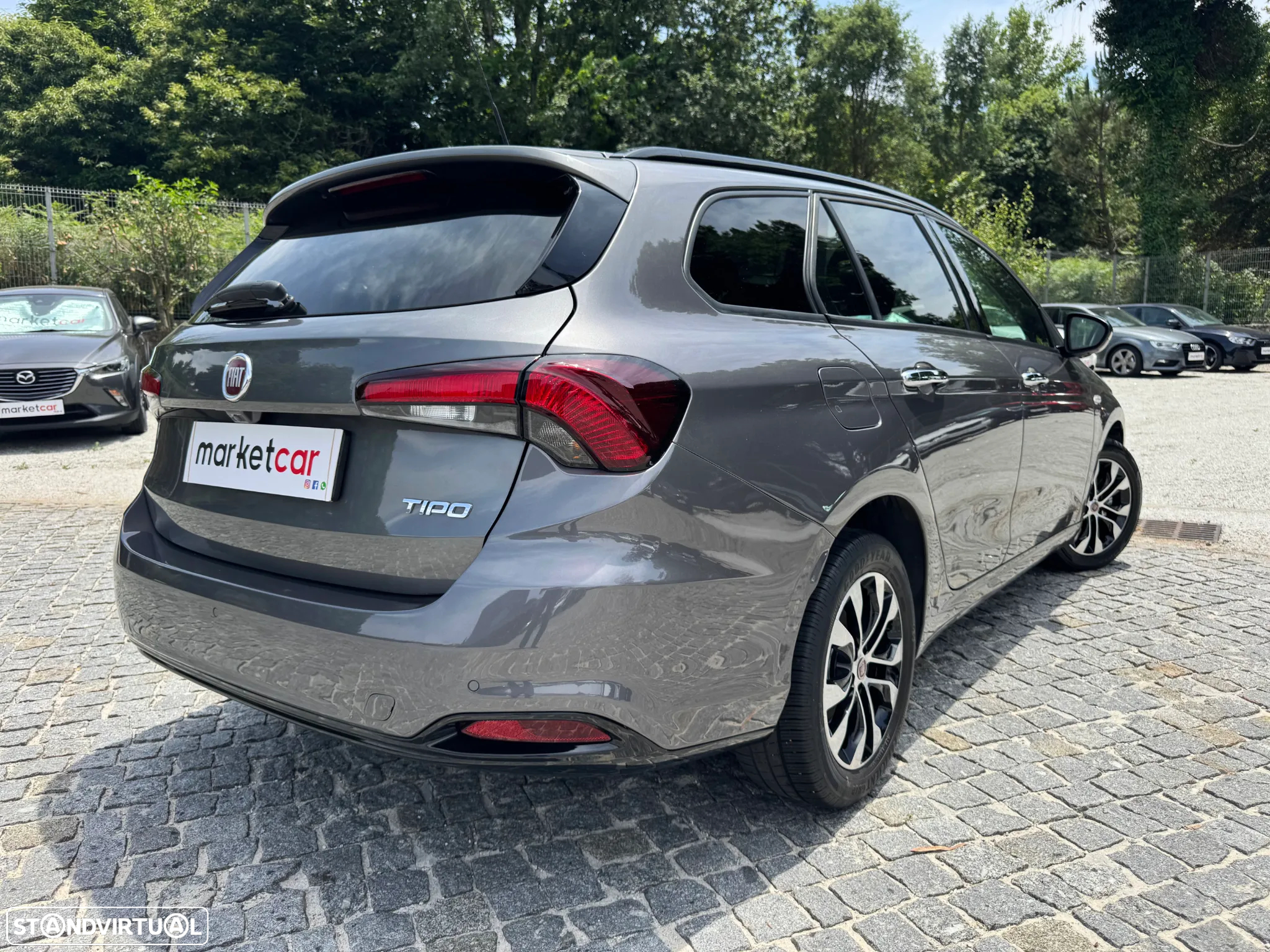 Fiat Tipo Station Wagon 1.3 M-Jet Lounge - 14