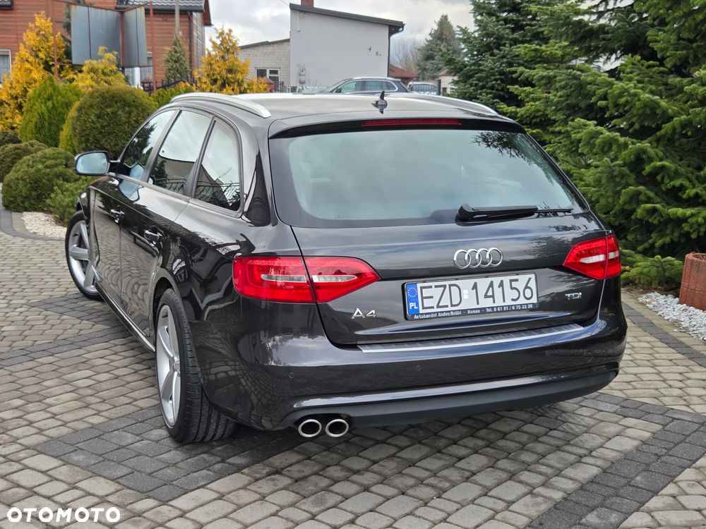 Audi A4 Avant 2.0 TDI DPF S line Sportpaket - 4