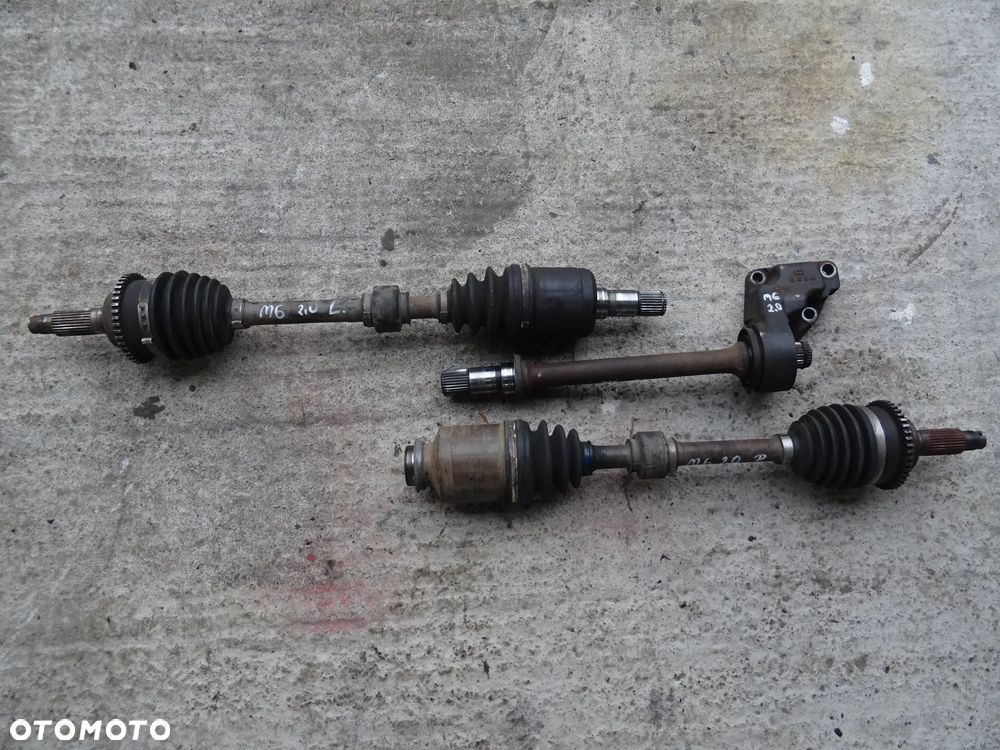 MAZDA 6 GG 1,8 2,0 16V LF95 PÓŁOŚ PRZEGUB PRAWA LEWA POŚREDNIA PÓŁOSIE - 1
