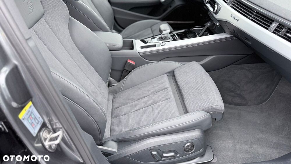 Audi A4 Limousine - 18