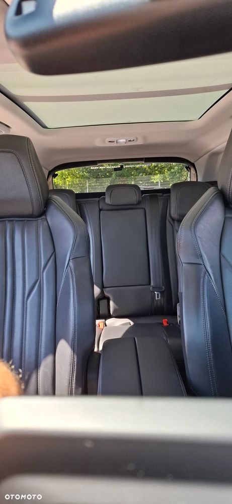 Peugeot 3008 1.6 BlueHDi Allure S&S EAT6 - 27