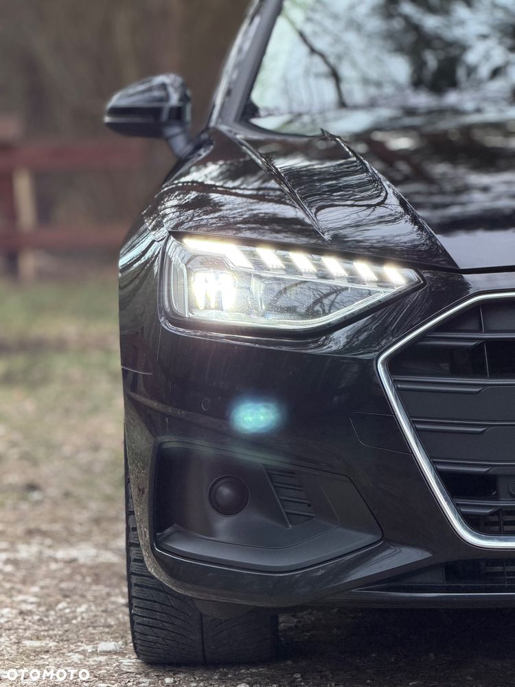 Audi A4 Limousine 35 TFSI mHEV S tronic - 12