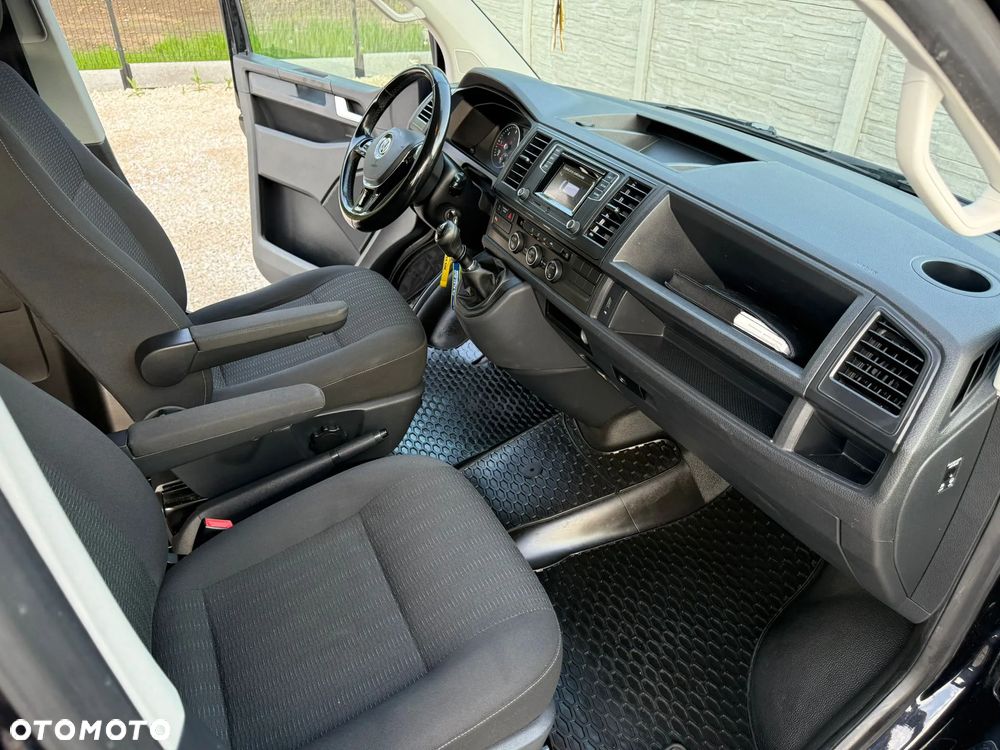 Volkswagen Caravelle 2.0 TDI L1 Highline - 10