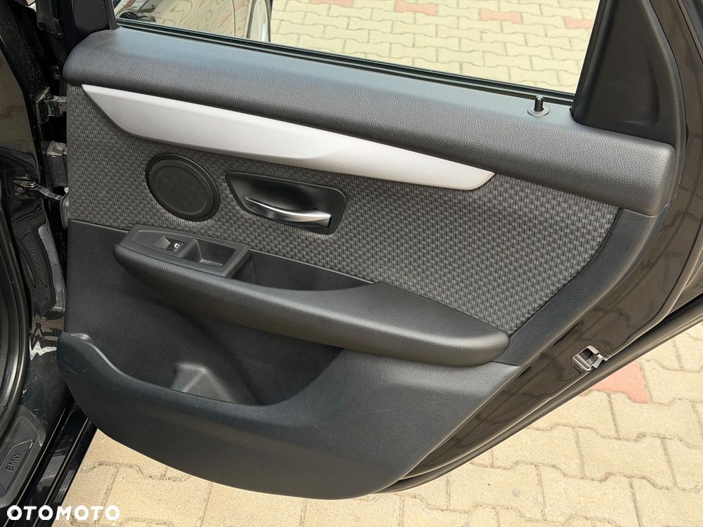 BMW Seria 2 218d Advantage sport - 27
