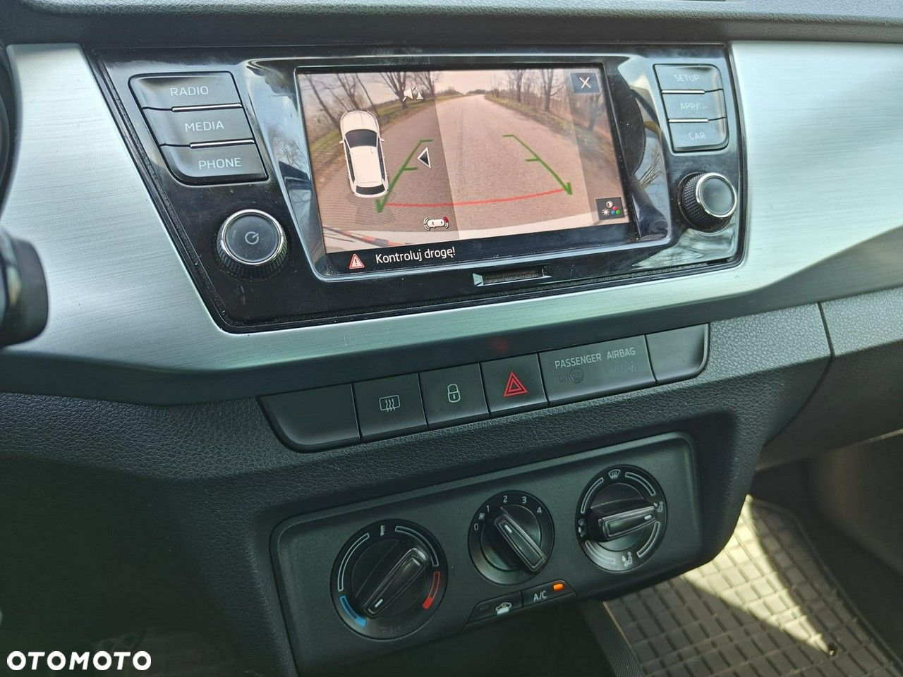 Skoda Fabia - 8