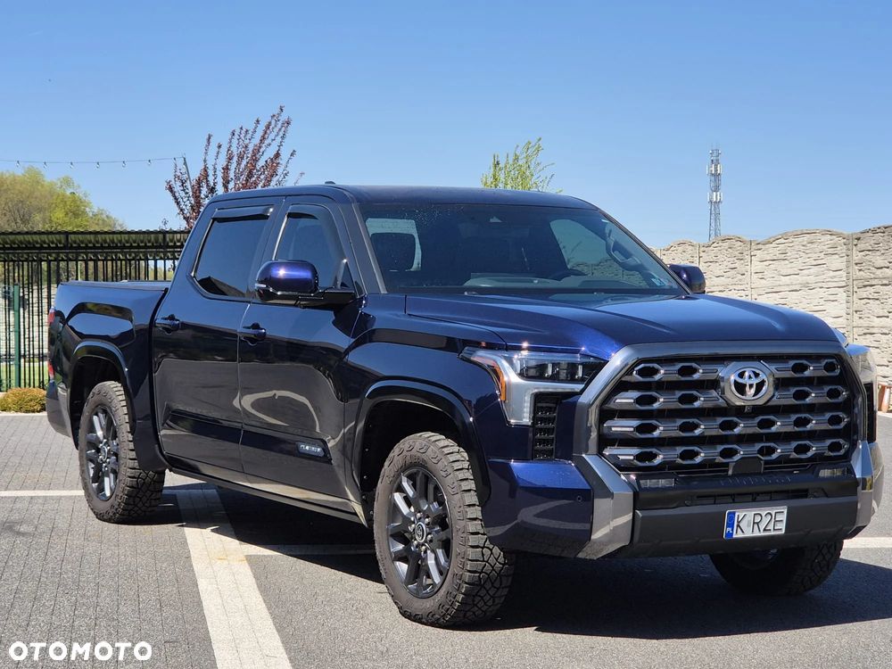 Toyota Tundra - 2