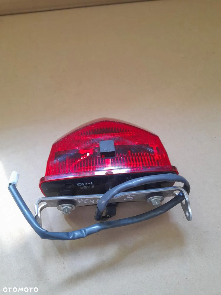 HONDA CBR 600 RR PC40 LAMPA TYŁ TYLNA - 2