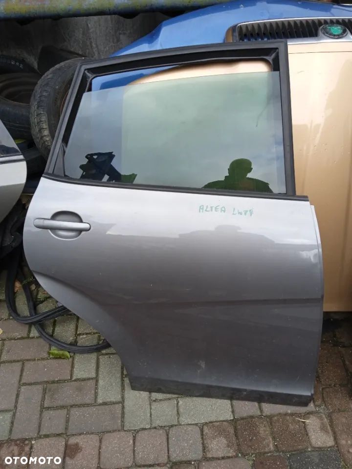 SEAT ALTEA 05-14 DRZWI  PRAWE TYLNE KLAMKA PODNOSNIK ZAMEK LISTWA WIAZKA SZYBA - 1