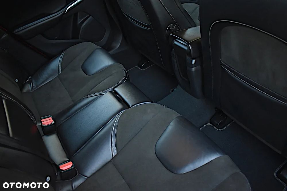 Volvo V40 D2 RDesign - 25