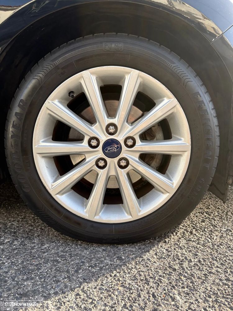 Ford Focus SW 1.5 TDCi Titanium - 20