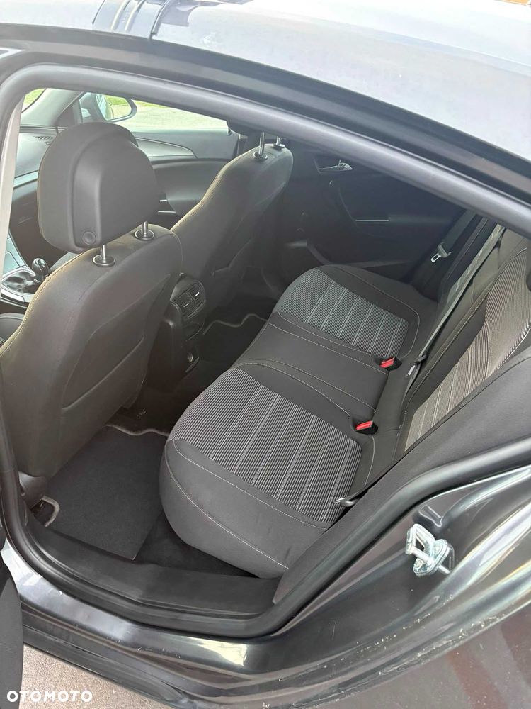 Opel Insignia - 5