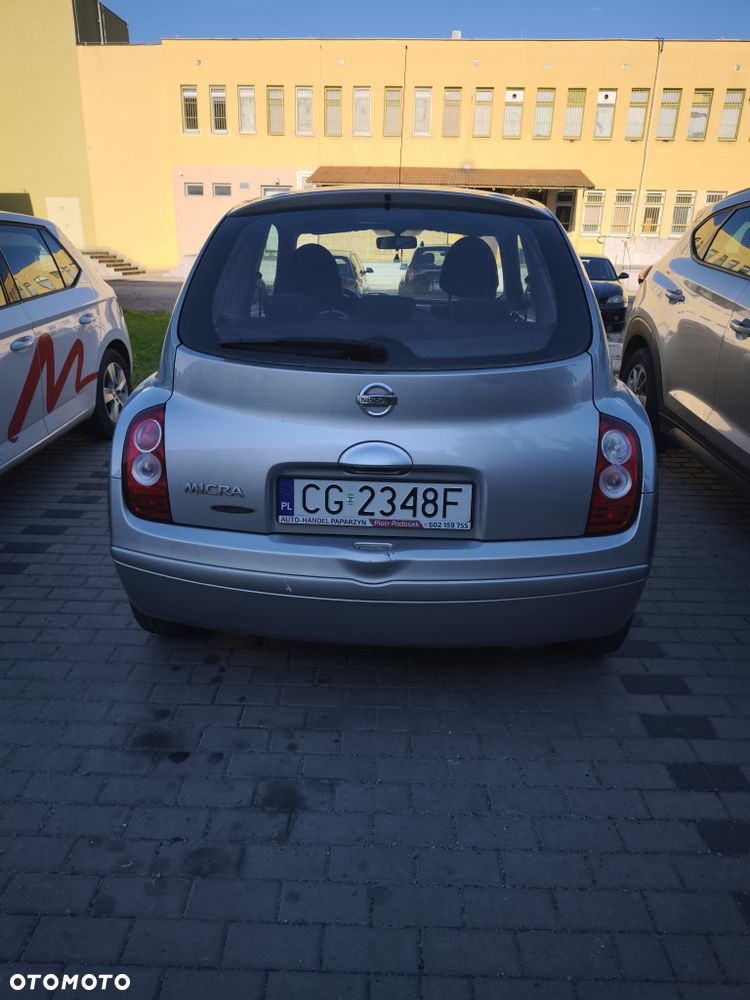 Nissan Micra - 1