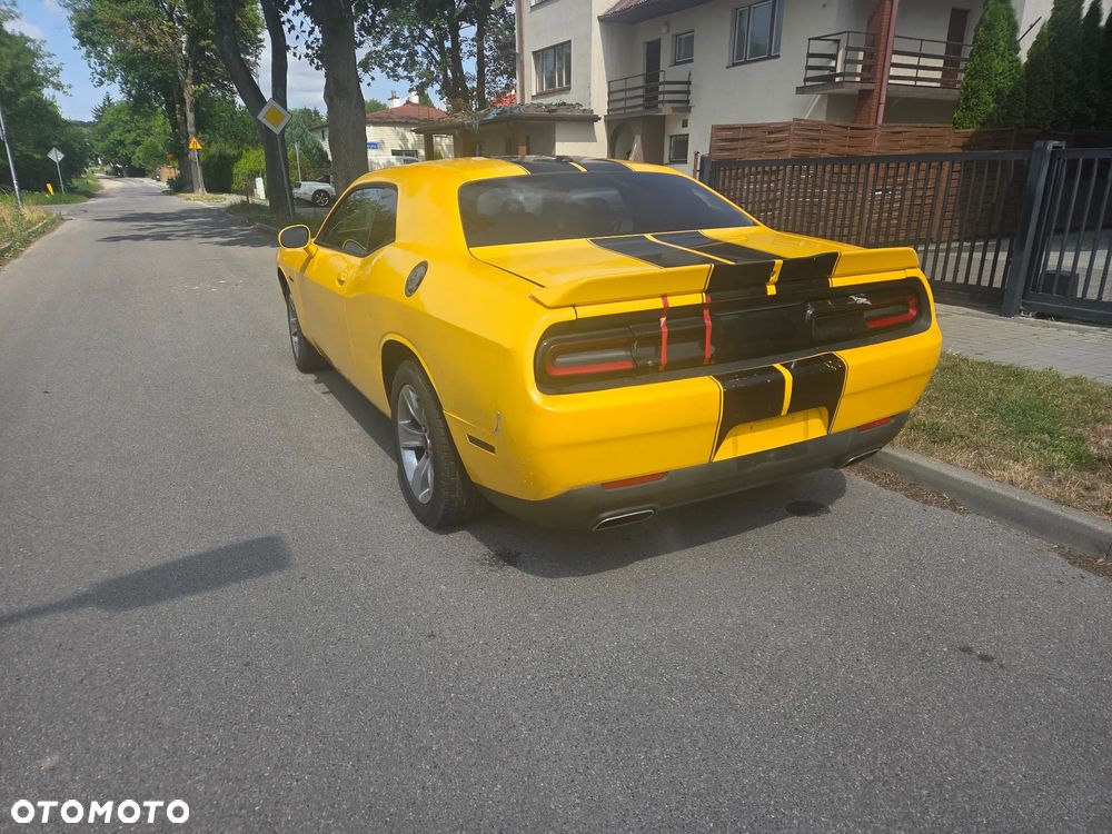 Dodge Challenger 3.6 SXT - 10