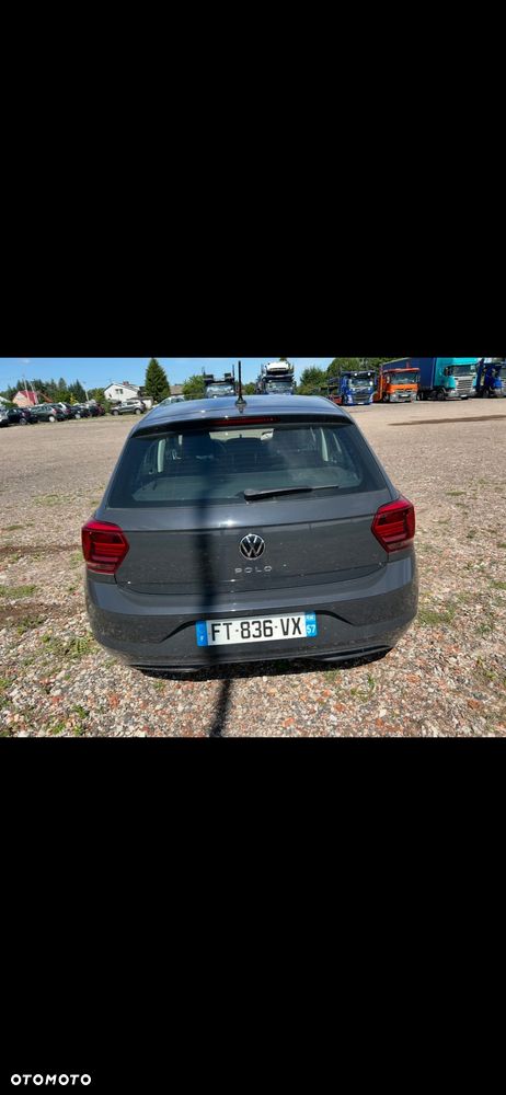 Volkswagen Polo - 4