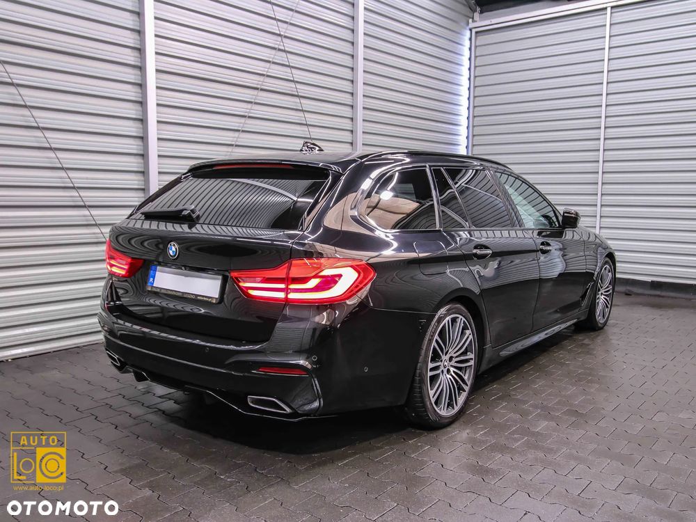 BMW Seria 5 520d M Sport - 8